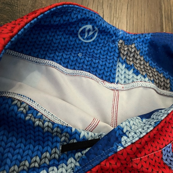 InkNBurn Christmas Sweater Bike Running Shorts - Picture 3 of 3